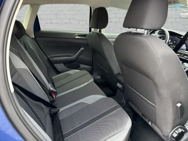 Volkswagen Polo 1.0 TSI DSG Style