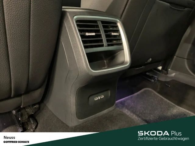 Skoda Octavia Combi Selection