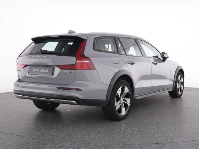 Volvo V60 Cross Country CC