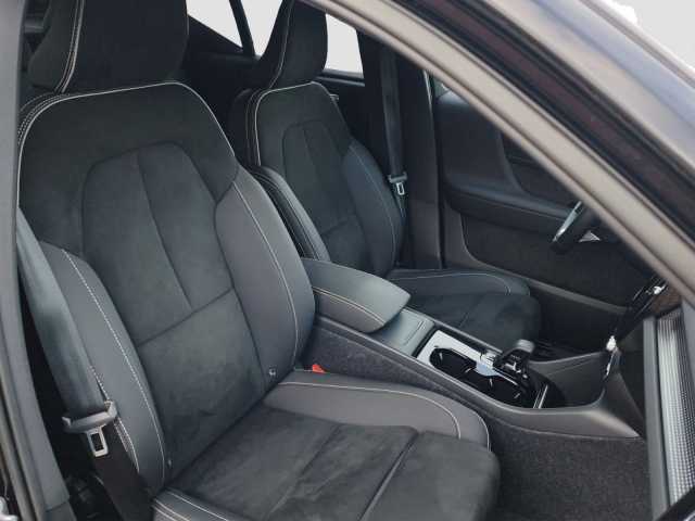 Volvo XC40 Plus Recharge