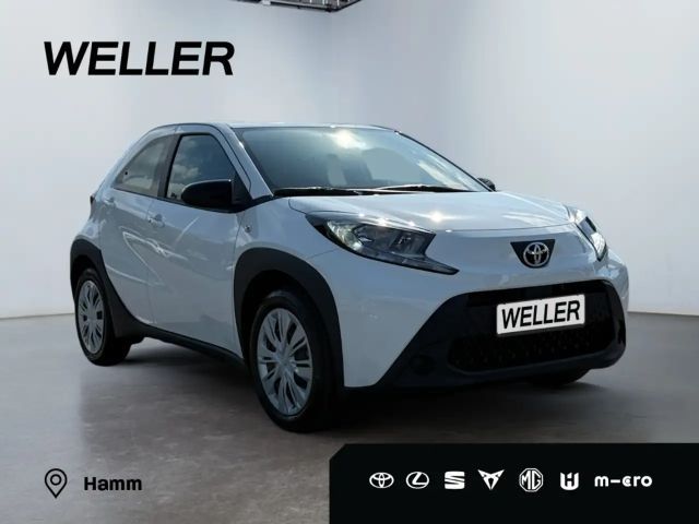 Toyota Aygo X Business Hatchback