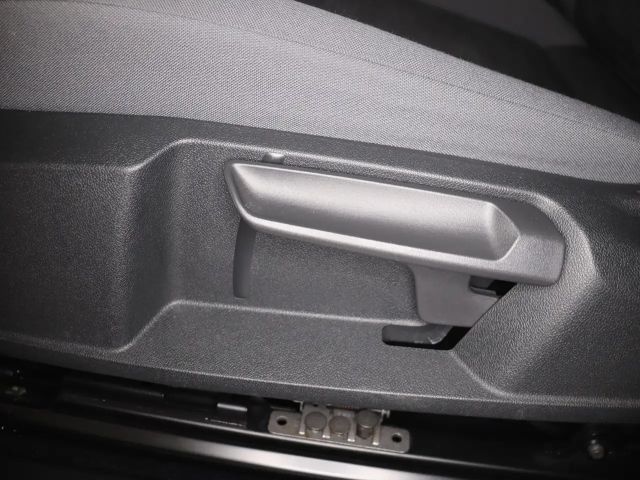 Volkswagen ID.5 150 kW 77 KWh IQ.Drive Pro