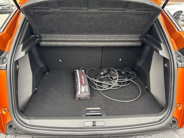 Peugeot E-2008 Active Pack