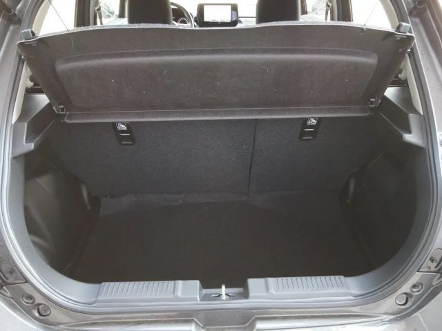 Suzuki Swift Club Hybrid