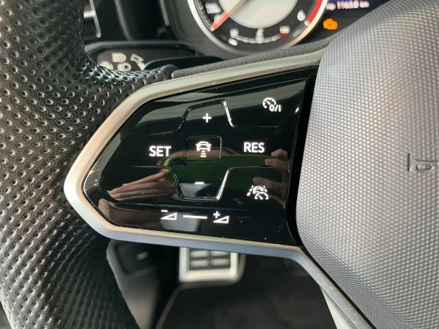 Volkswagen Touareg 4Motion R-Line