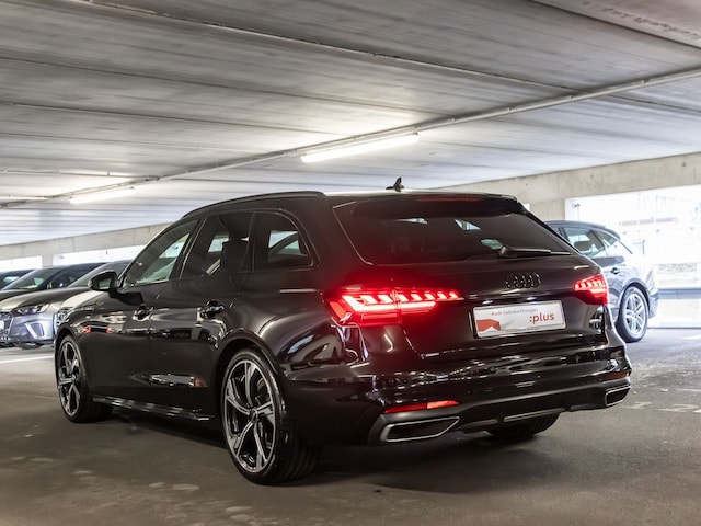 Audi A4 40 TFSI Avant Quattro S-Line S-Tronic