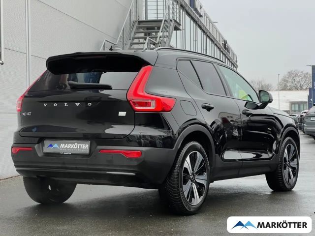 Volvo XC40 Dark Plus