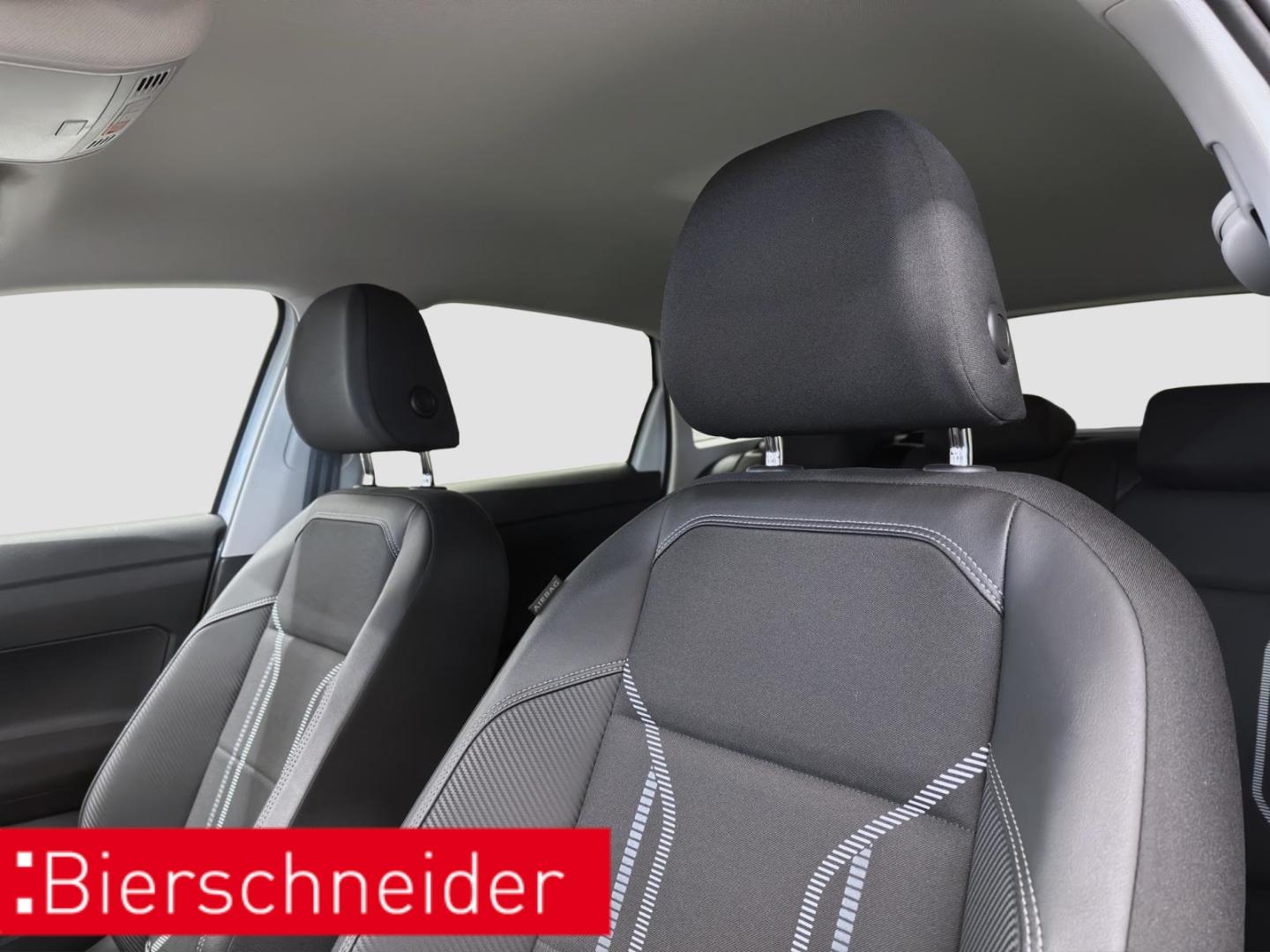 Volkswagen Taigo 1.5 TSI DSG Style