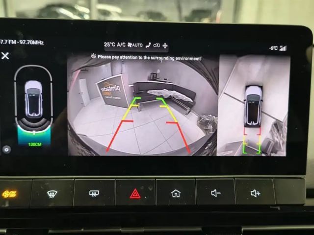 MG MG4 64 kWh Luxury