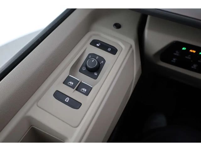 Volkswagen Multivan 2.0 TDI DSG T7