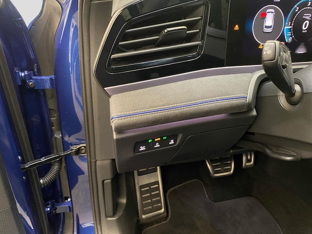 Volkswagen Passat 2.0 TDI R-Line Variant