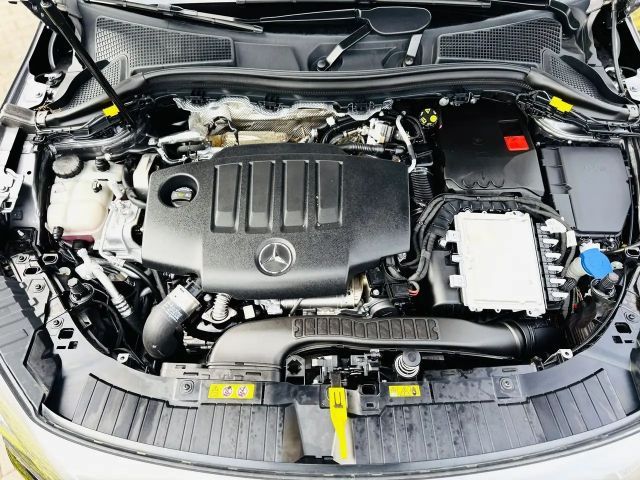 Mercedes-Benz GLA 220 4MATIC GLA 220 d