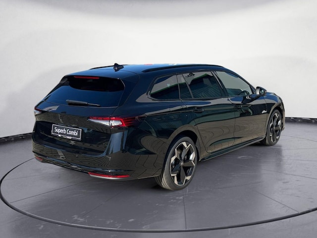 Skoda Superb 4x4 Combi Sportline