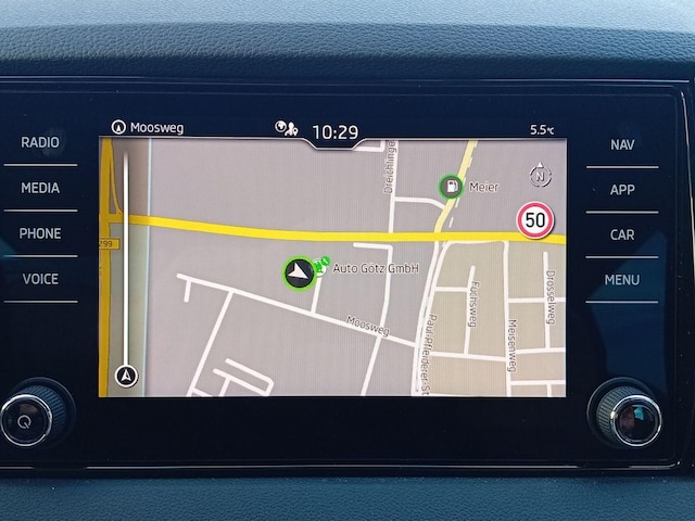 Skoda Karoq Selection