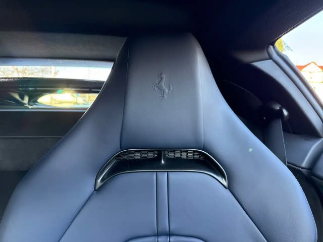 Ferrari SF90 Stradale