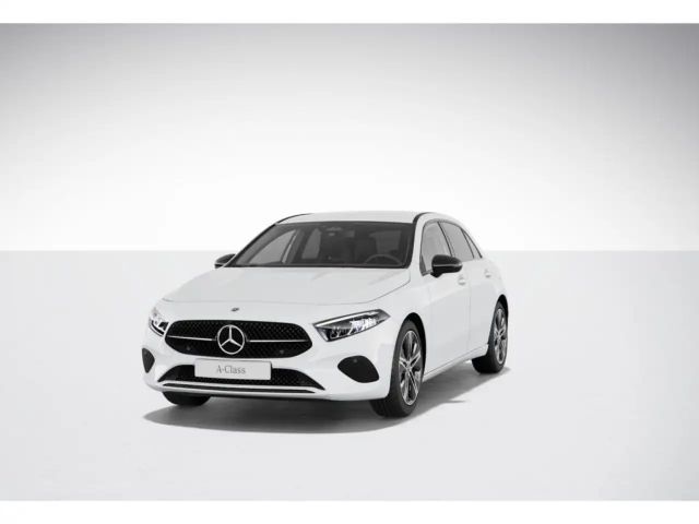 Mercedes-Benz A 200 KAMERA+CARPLAY+LED+NIGHT PAKET+MBUX+18"