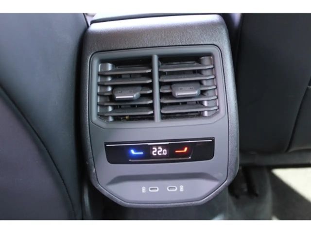 Seat Leon 1.5 TSI DSG FR-lijn Sportstourer