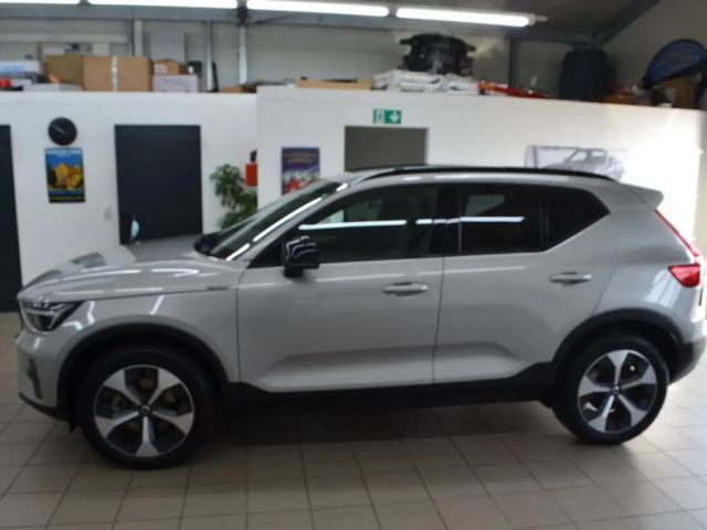 Volvo XC40 Business Dark Plus