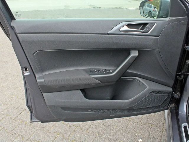 Volkswagen Polo IQ.Drive R-Line