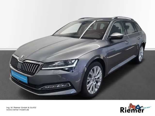 Skoda Superb 4x4 Combi Style Style