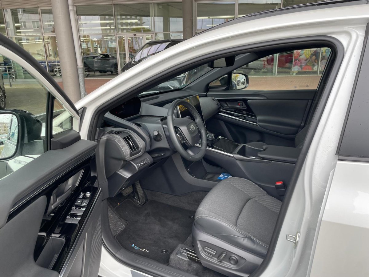 Toyota bZ4X 5-deurs Basis Comfort