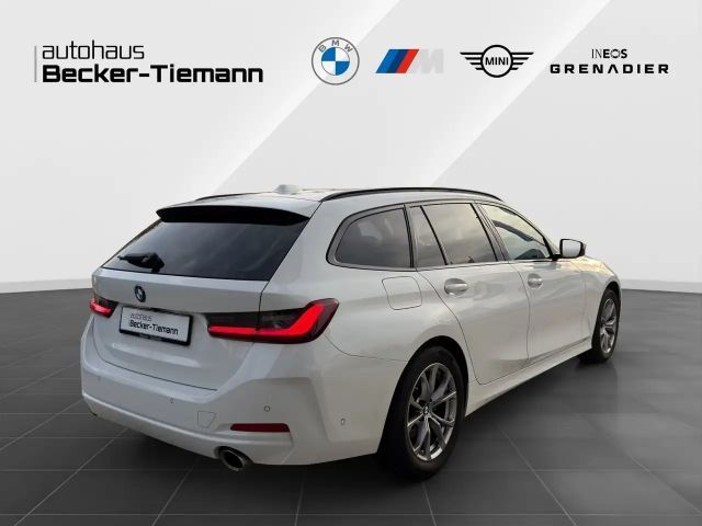BMW 320 320d Touring xDrive