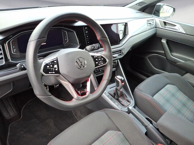Volkswagen Polo 2.0 TSI DSG GTI