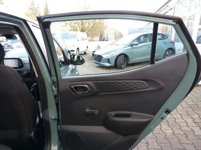 Hyundai i10 AUTOMATIK APPLE KAMERA SHZ LHZ