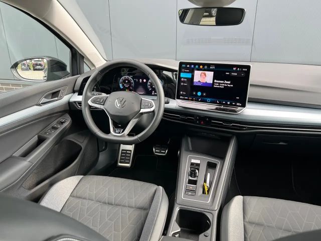 Volkswagen Golf 1.5 eTSI DSG Golf VIII Variant