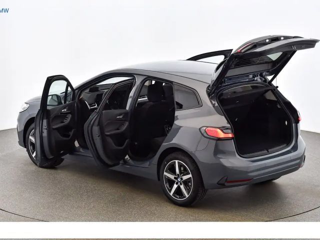 BMW 218 218d Active Tourer Sedan