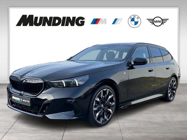 BMW 520 520d M-Sport Touring xDrive