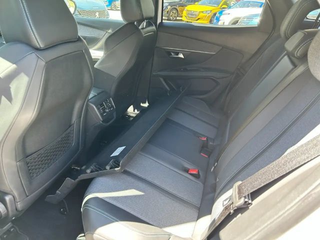 Peugeot 3008 Allure Pack EAT8