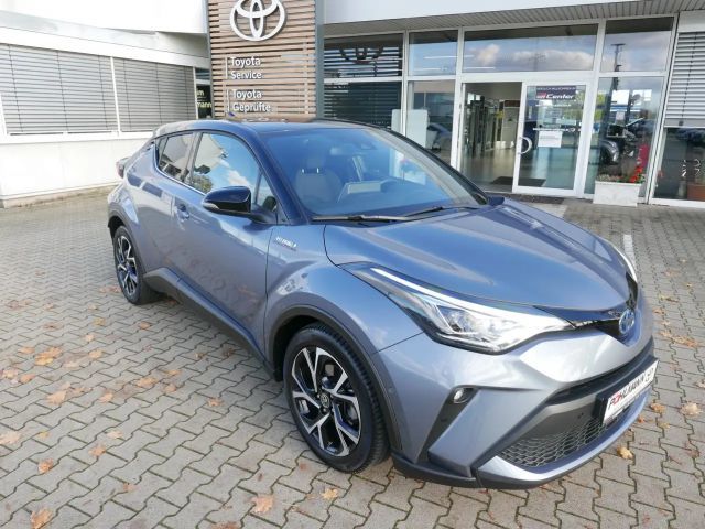 Toyota C-HR Hybride Team D