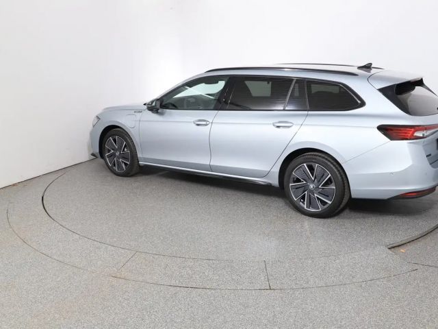 Skoda Superb Sportline iV