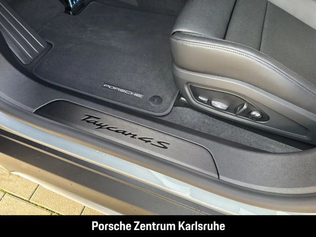 Porsche Taycan 4S Cross Turismo