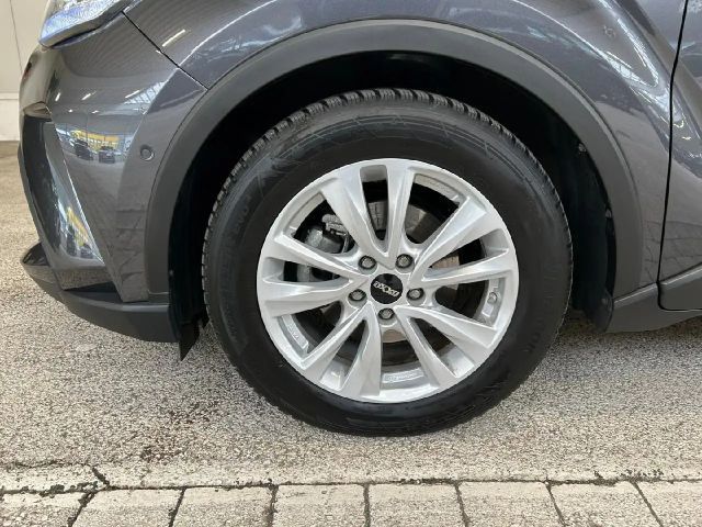 Toyota C-HR Hybride Team D