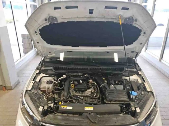 Volkswagen Taigo 1.0 TSI DSG Life