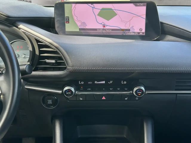 Mazda 3 Exclusive-line