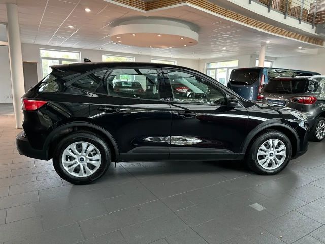 Ford Kuga Cool & Connect