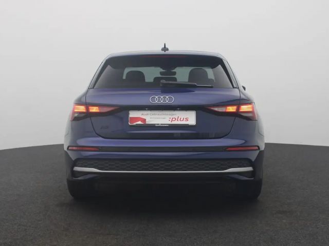 Audi A3 30 TFSI Sedan Sportback