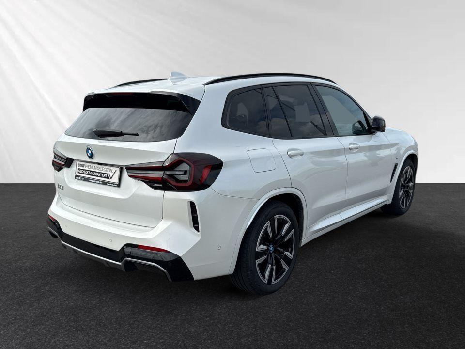BMW iX3 iX3