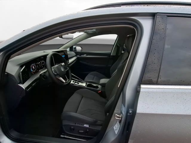 Volkswagen Golf DSG Style Variant