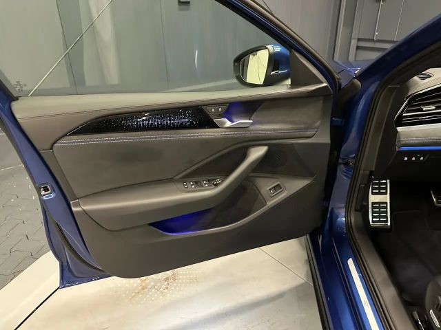 Volkswagen Passat 4Motion R-Line Variant