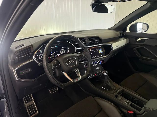 Audi Q3 35 TDI S-Line S-Tronic