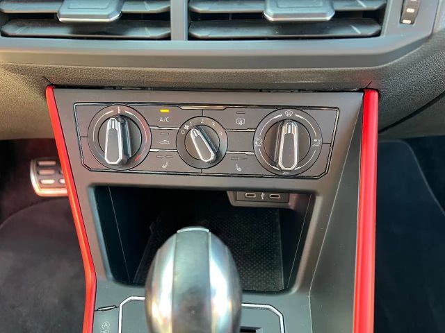 Volkswagen Polo 2.0 TSI DSG GTI