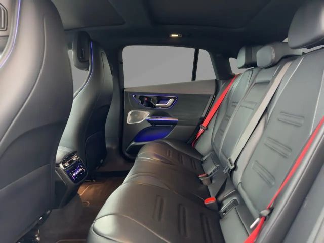Mercedes-Benz EQE 43 4MATIC AMG Line Sedan