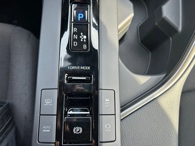 Toyota C-HR Active Plug-in