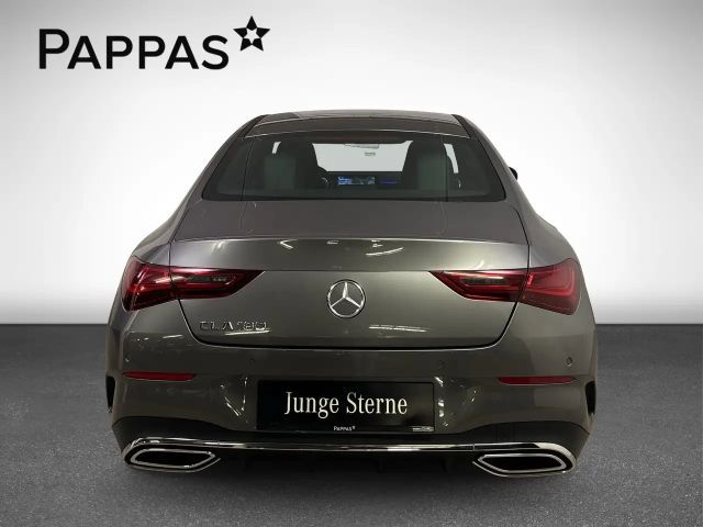 Mercedes-Benz CLA 180 AMG Line Coupé