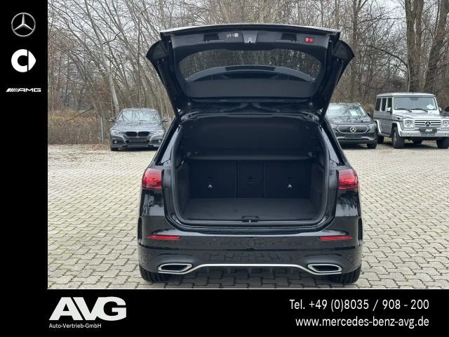 Mercedes-Benz B 180 B 180 Styling Pano Distronic 360° Keyless RDK LED