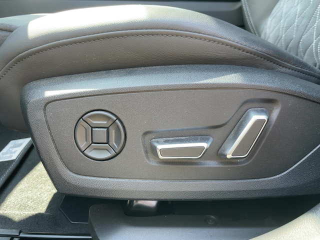 Audi S6 Avant Quattro